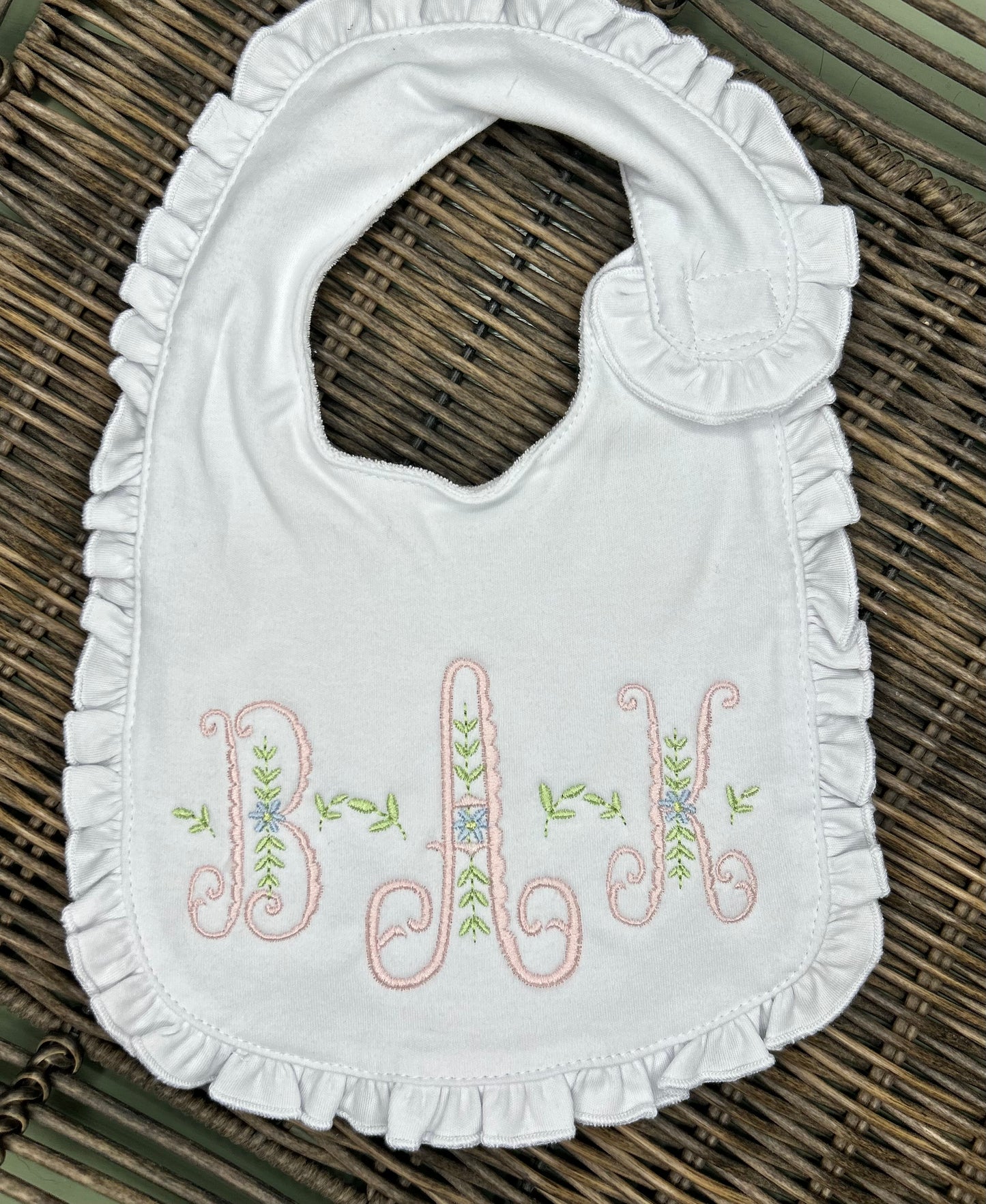 Ruffle edge bib/burp cloth
