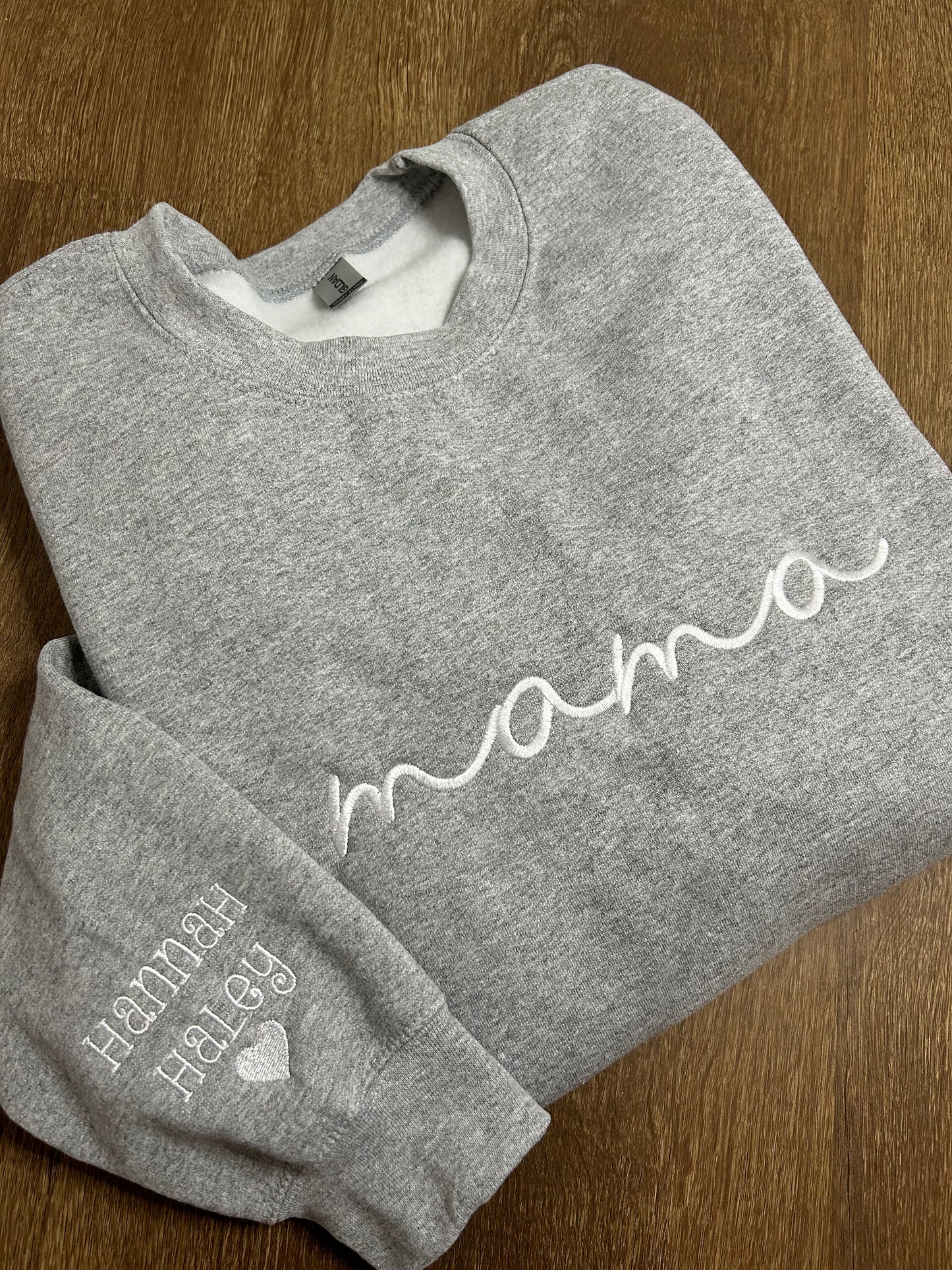 Script font Mama shirt