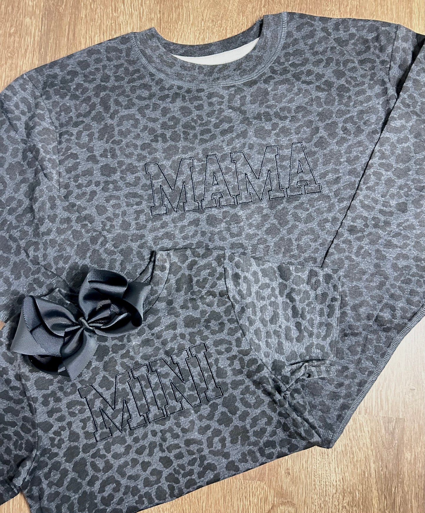 Leopard print Mama shirt