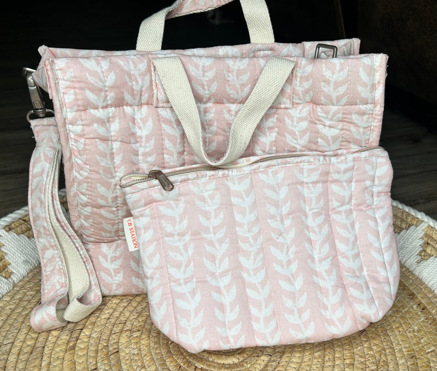 Quilted tote and everything bag bundle